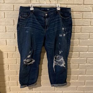 Mid-Rise Ripped Boyfriend Straight Jeans